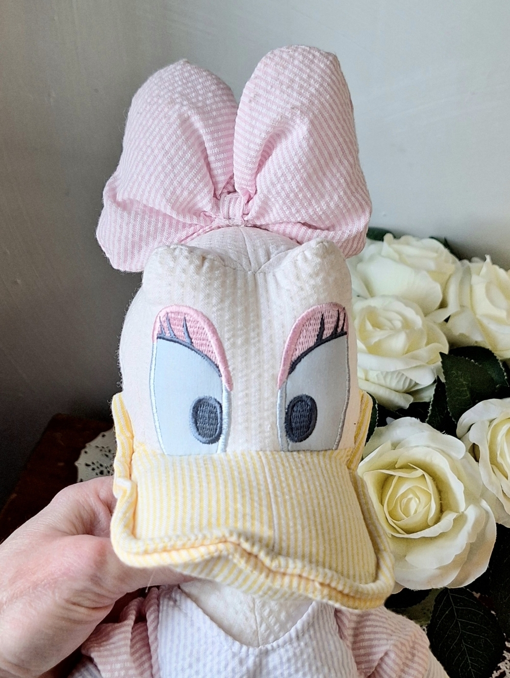 Disney 1990s Daisy Duck Plush In Pastel Seersucker Fabric With Bracelet - Picture 8 of 15